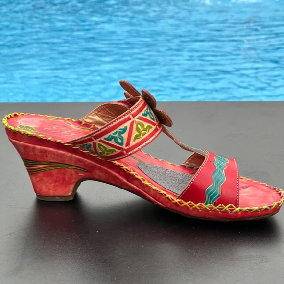 Corkys Elite Artsy Mule Heels Red Leather Floral Slip On Heeled Sandal Size 9 - Picture 8 of 16